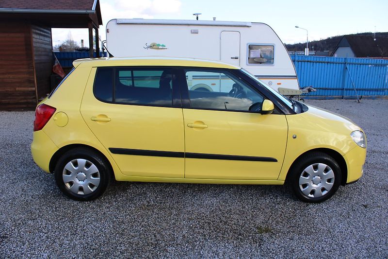 Škoda Fabia (2008) 1,4i 16V SPORT KLIMA EL.OKNA - fotka 8 z 16