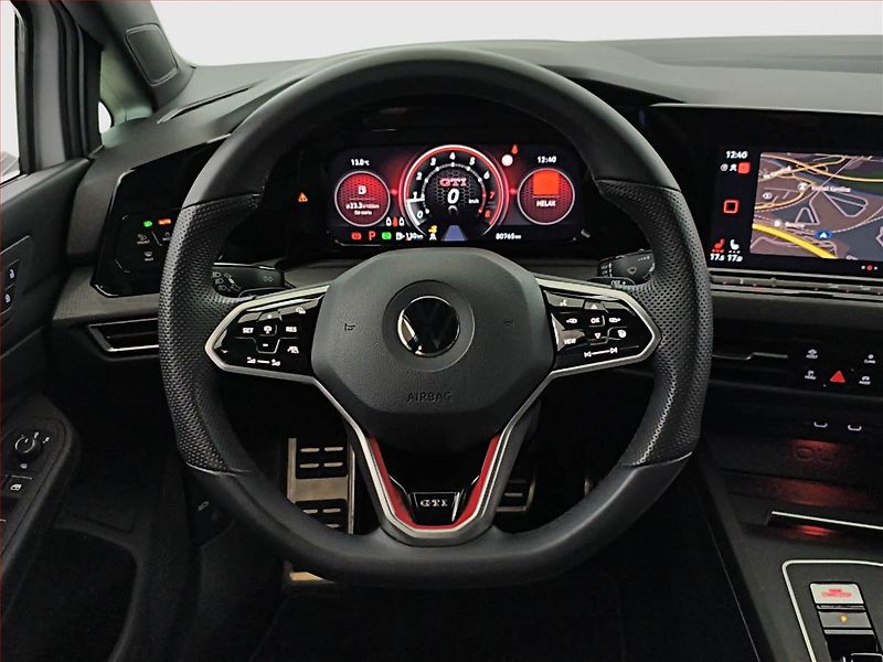 Volkswagen Golf (2021) 2.0 GTI - fotka 21 z 21