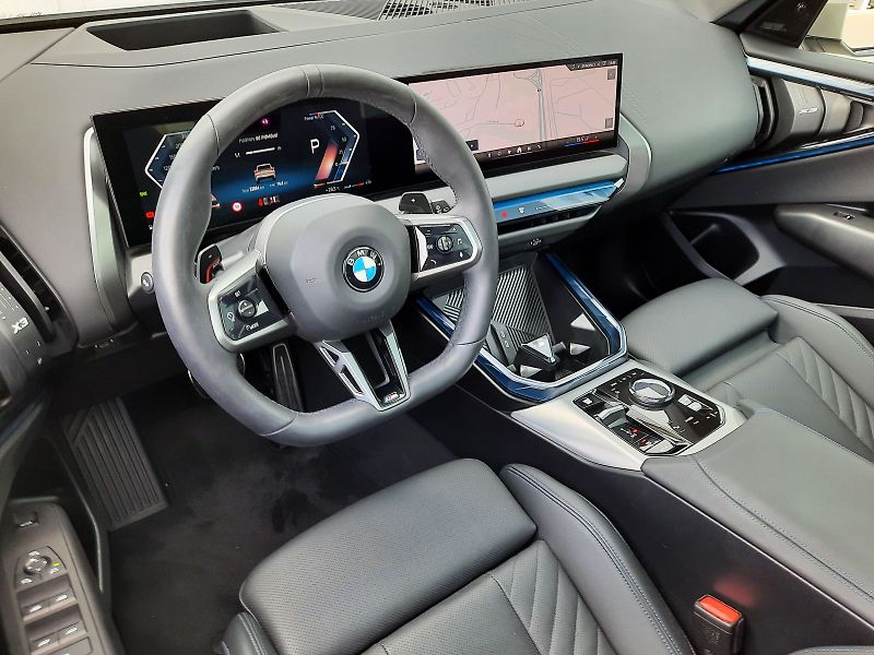 BMW X3 (2025) xDrive 20d M Sport - fotka 13 z 16