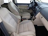 Volkswagen Touran (2011) 2.0 TDI, Automat, Xenony - náhled 7