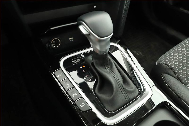 Kia XCeed (2025) 1.5 T-GDI, EXCLUSIVE, AUTOMAT - fotka 14 z 17