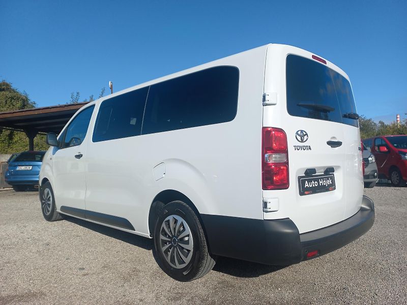 Toyota ProAce Verso (2023) 2.0D-4D 106kW L2 9-míst ČR DPH - fotka 6 z 17