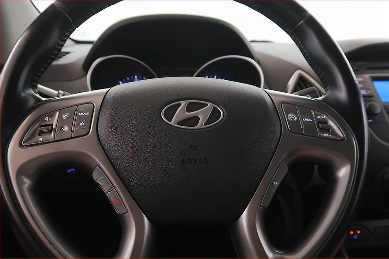 Hyundai ix35 (2015) 1.7 CRDi, Tempomat - fotka 14 z 17