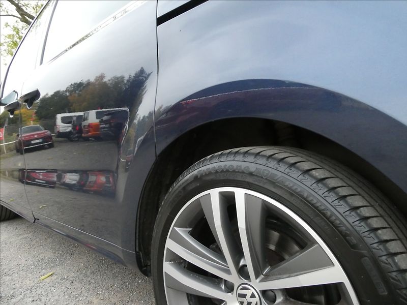 Volkswagen Sharan 2,0 TDi 103kW Cup,2xkola,panor - fotka 14 z 67