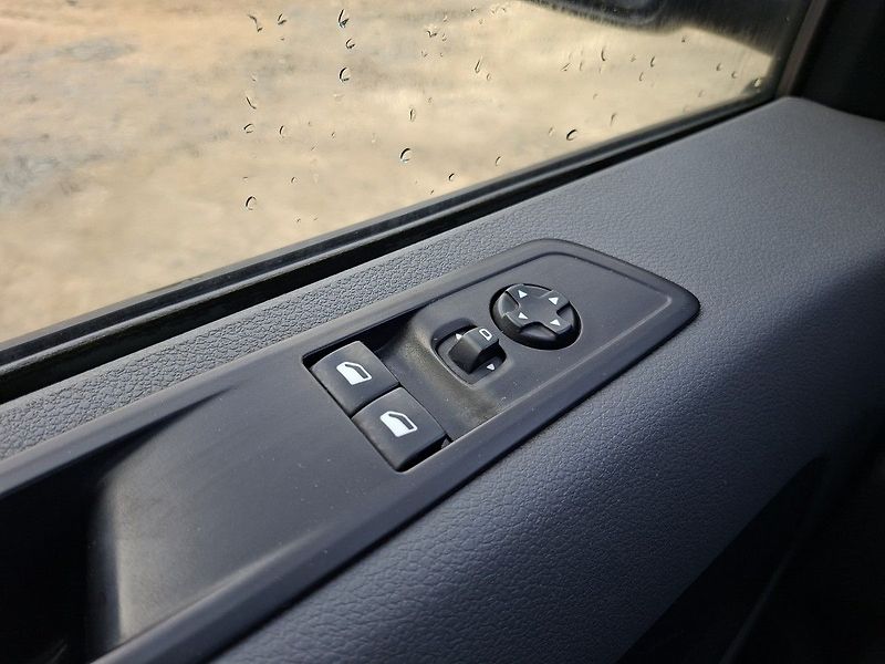 Peugeot Expert Combi L3 1.6 BHDi 115k M6 8.Míst - fotka 24 z 24