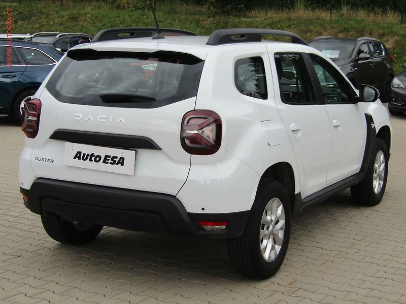 Dacia Duster (2024) 1.0 TCe, 1.maj,ČR, LED, park - fotka 4 z 17
