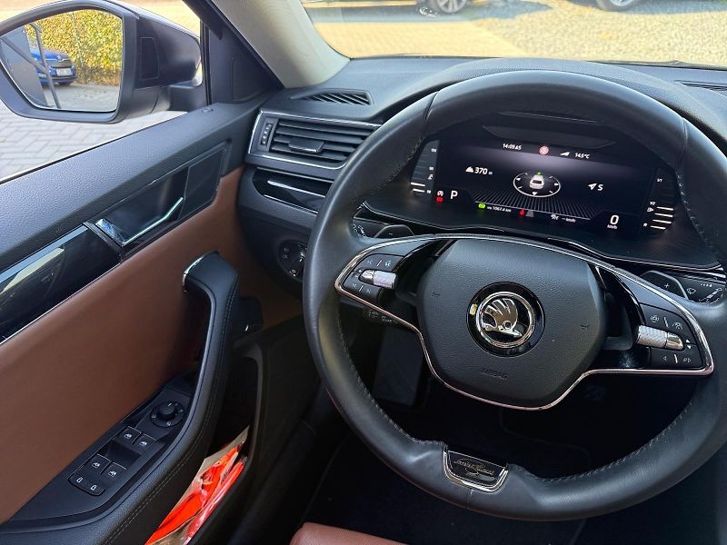 Škoda Superb (2023) L&K 2.0TDI 147kW DSG 4x4 TAŽNÉ - fotka 11 z 11