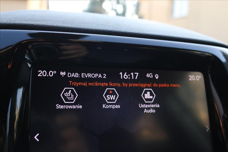 Jeep Compass 1,3 110 kW , ČR - fotka 28 z 47