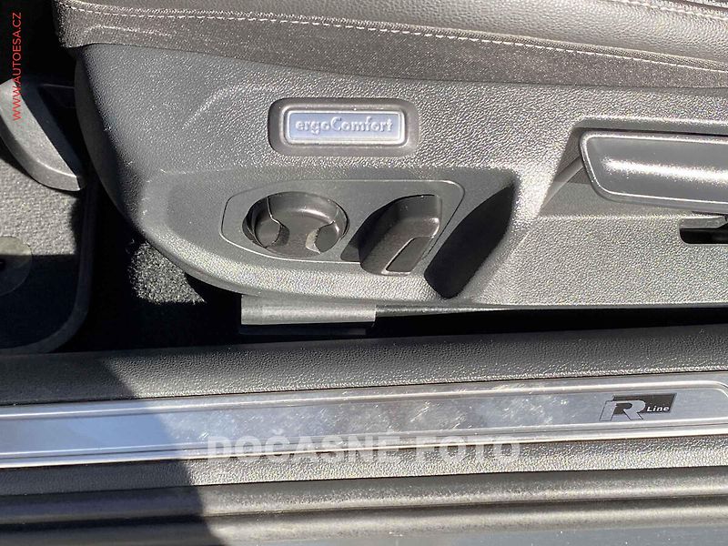 Volkswagen Arteon (2020) 2.0TSi, R-Line, DSG - fotka 12 z 20