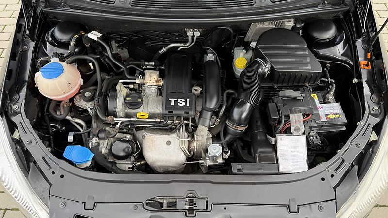 Škoda Fabia 1.2TSi*63kW*ORIG.SPORT*2XBARVA - fotka 16 z 21