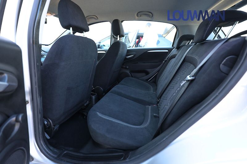 Fiat Punto - fotka 15 z 23