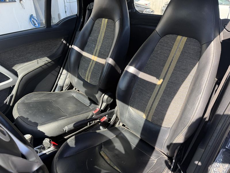 Smart Fortwo 1.0l 52 kW - fotka 16 z 16