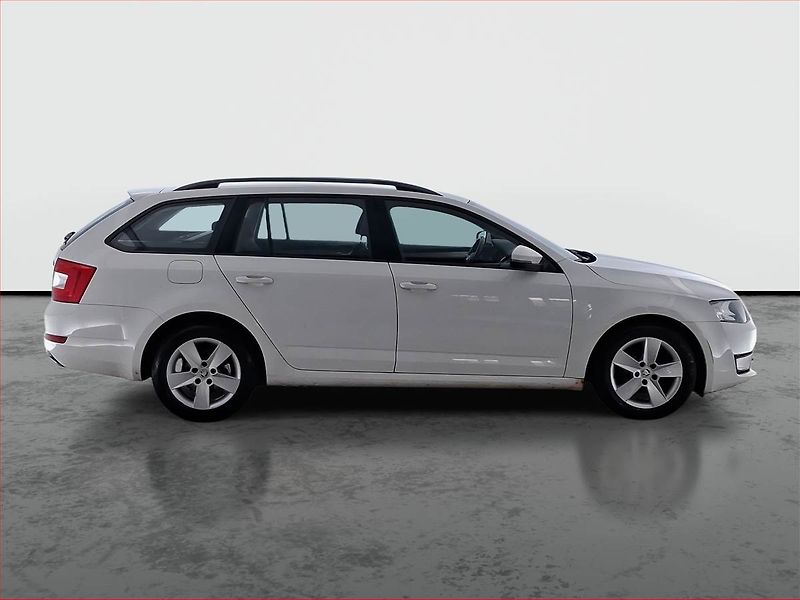 Škoda Octavia (2013) 2.0 TDI, 4X4, Tempomat - fotka 6 z 18
