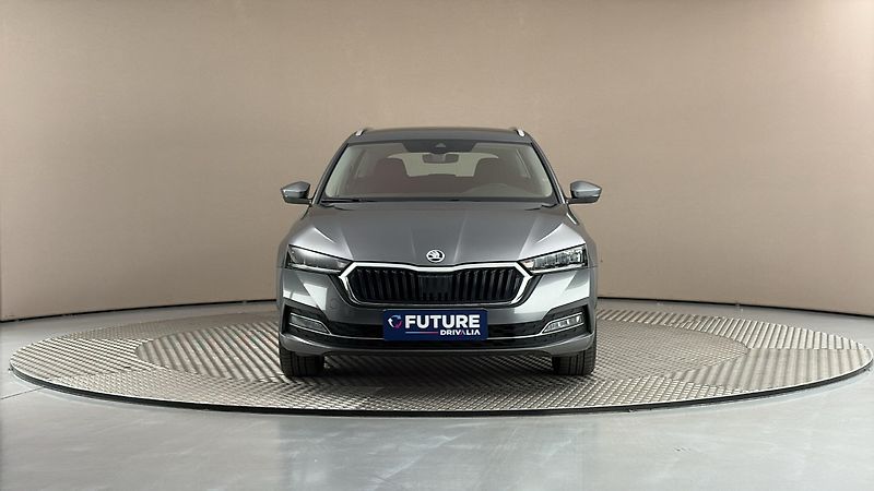 Škoda Octavia 1.4 TSI iV DSG Style Combi - fotka 3 z 27