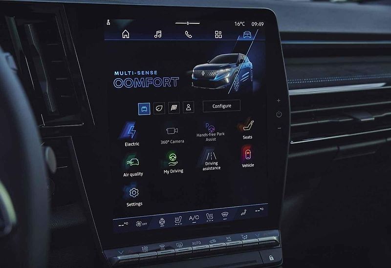 Renault Austral v modernizované podobě jsme zkoušeli blízko Barcelony.