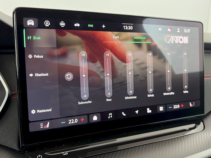 Škoda Octavia (2025) DSG 2.0TSI 195kW RS - fotka 16 z 33