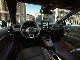 Interiér se shoduje s tím v Renaultu Symbioz.