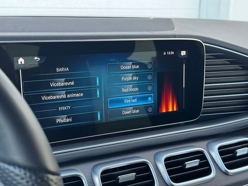 Mercedes-Benz GLE 400d 243kW 4M Vzduch AMG Tažné - fotka 15 z 17