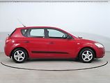 Kia Ceed (2009) 1.4 CVVT, po STK, jezdí dobře - náhled 6
