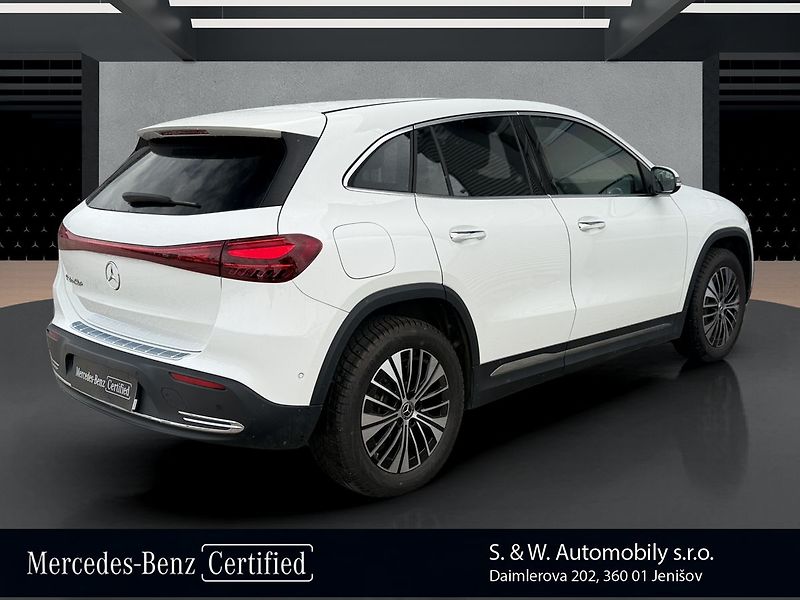 Mercedes-Benz EQA 250+ - fotka 5 z 32