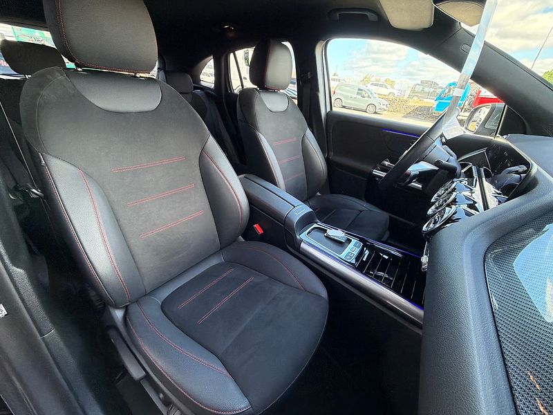 Mercedes-Benz GLA 200 AMG Style Edition - fotka 28 z 34