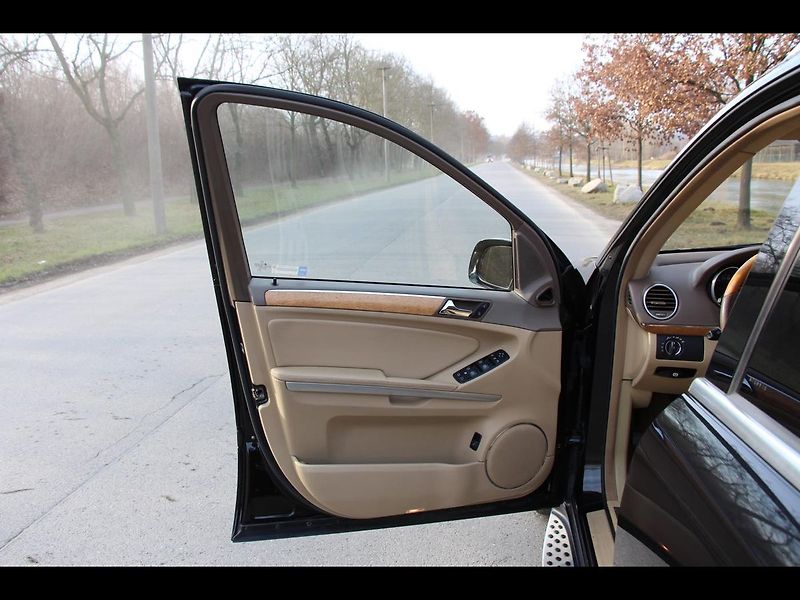 Mercedes-Benz GL 320 CDI 4Matic/navi/kůže - fotka 20 z 53