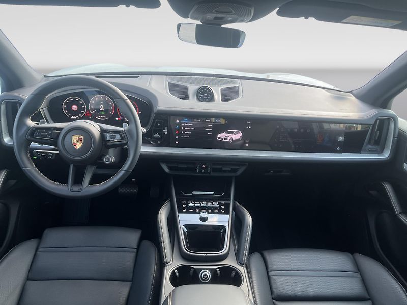 Porsche Cayenne (2025) E-hybrid - fotka 20 z 29