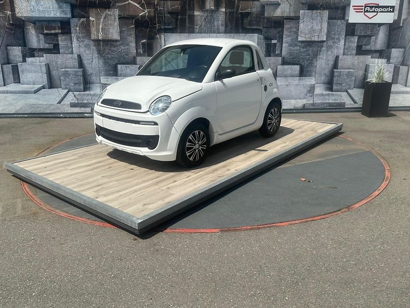 Microcar DUE (2016) - fotka 3 z 16