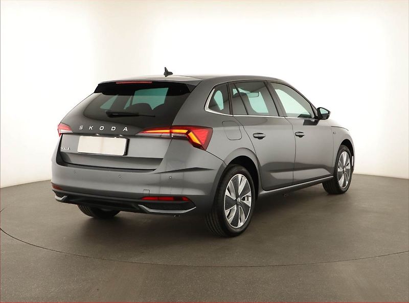 Škoda Scala (2024) 1.0 TSI, Drive, FullLed - fotka 5 z 14
