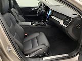 Volvo V60 T6 AWD PLUG-IN DARK REZERVACE - náhled 24