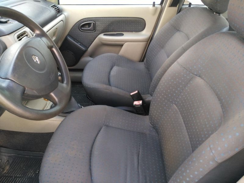 Renault Thalia 1,4i klima - fotka 16 z 21