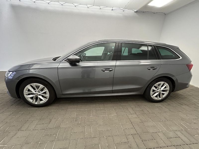 Škoda Octavia 1.5 TSI Top selection - fotka 3 z 25