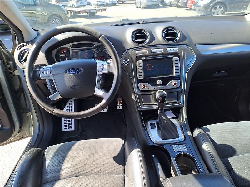 Ford Mondeo 2,0 TDCI NOVÁ STK - fotka 9 z 14