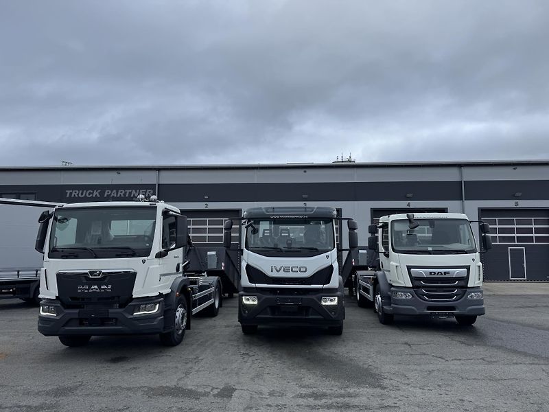 Iveco Eurocargo (2026) 3ZNAČKY nových vozidel-SKLADEM - fotografie inzerátu