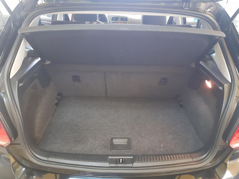 Volkswagen Polo 1.2 TSI KLIMA NOVE ROZVODY - fotka 17 z 20