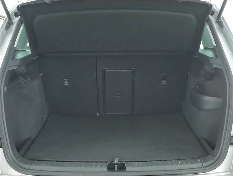 Škoda Karoq (2022) Ambition 2.0 TDI - fotka 14 z 23