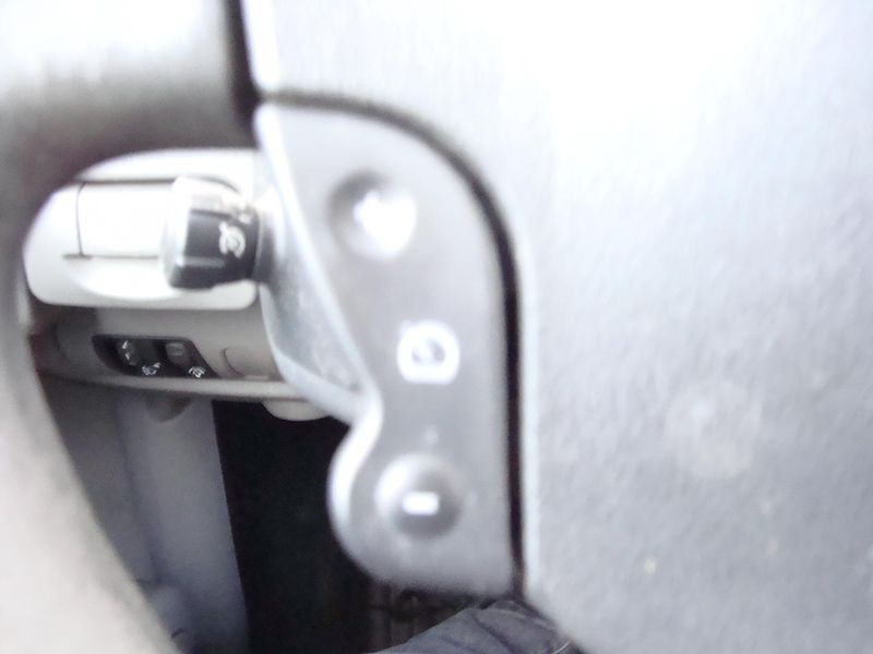 Renault Scénic 1.6i, klima, REZERVACE - fotka 19 z 33