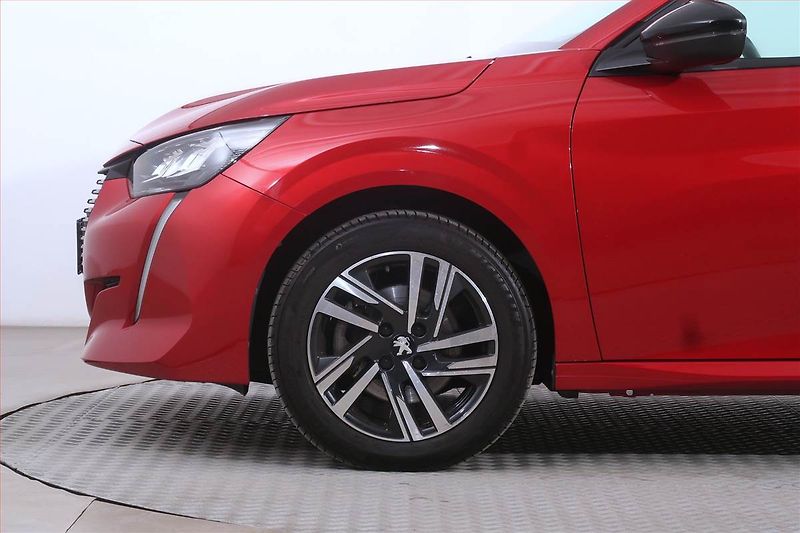Peugeot 208 (2024) 1.2 PureTech, Automat - fotka 14 z 22