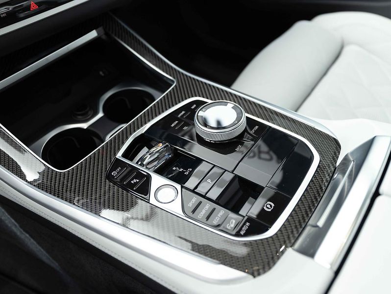 BMW X5 xDrive40d - fotka 16 z 24