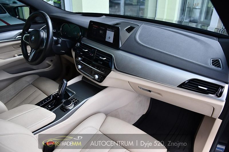 BMW Řada 6 630d xD Gran Turismo M-SPORT  - fotka 15 z 59