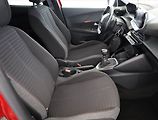 Peugeot 2008 (2020) 1.2 PureTech, ČR,1.maj - náhled 7