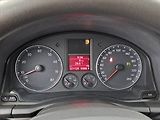 Volkswagen Golf (2005) 1.6, po STK, Tažné, Klima - náhled 11