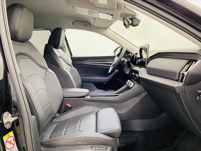 Škoda Kodiaq 2,0 TDI 142kW DSG 4x4 Exclusiv - fotka 8 z 30