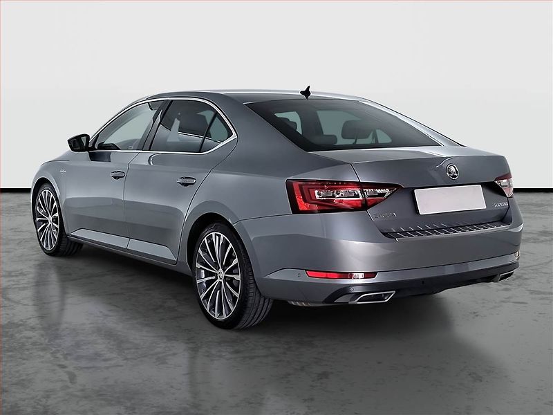 Škoda Superb (2017) 2.0 TSI, Automat, Kůže, Navi - fotka 4 z 26