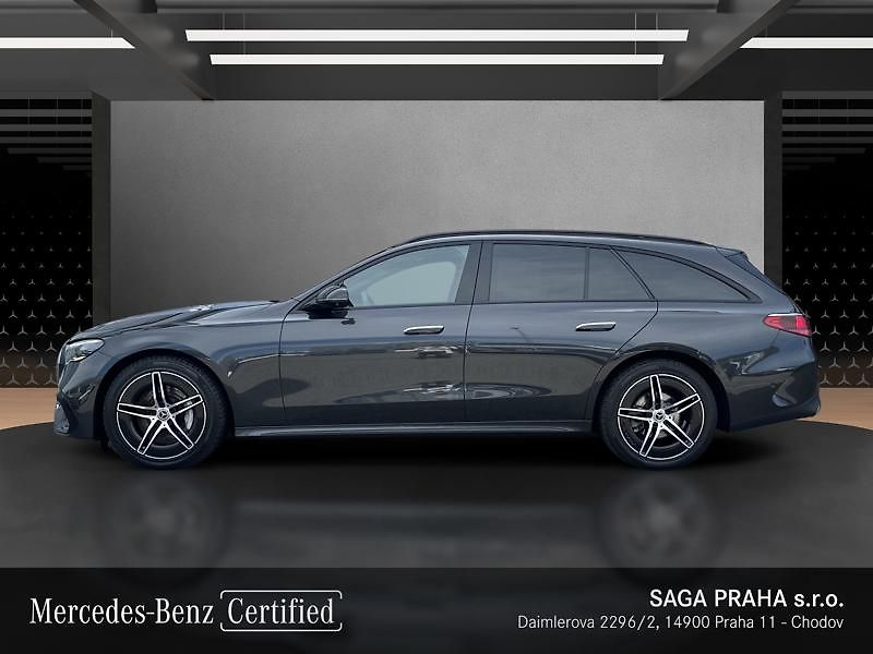 Mercedes-Benz Třídy E E-Třída 220 d 4MATIC kombi AMG - fotka 6 z 21