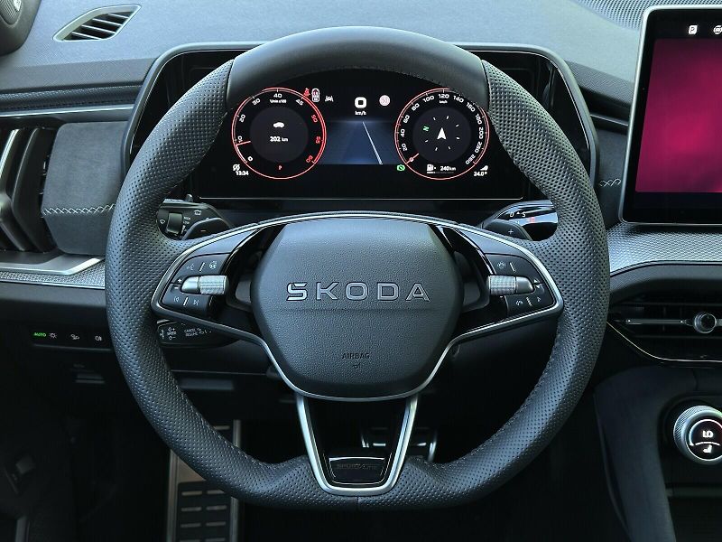 Škoda Kodiaq 2.0TDi 4x4 193PS DSG Sportline - fotka 25 z 54