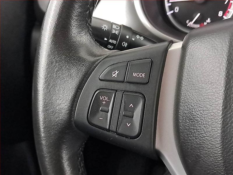 Suzuki Vitara (2018) 1.6 VVT, 4X4, Kůže, Navi - fotka 17 z 22