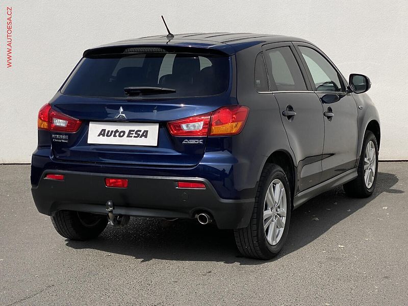 Mitsubishi ASX (2010) 1.6 MiVEC, Invite, TZ - fotka 4 z 15