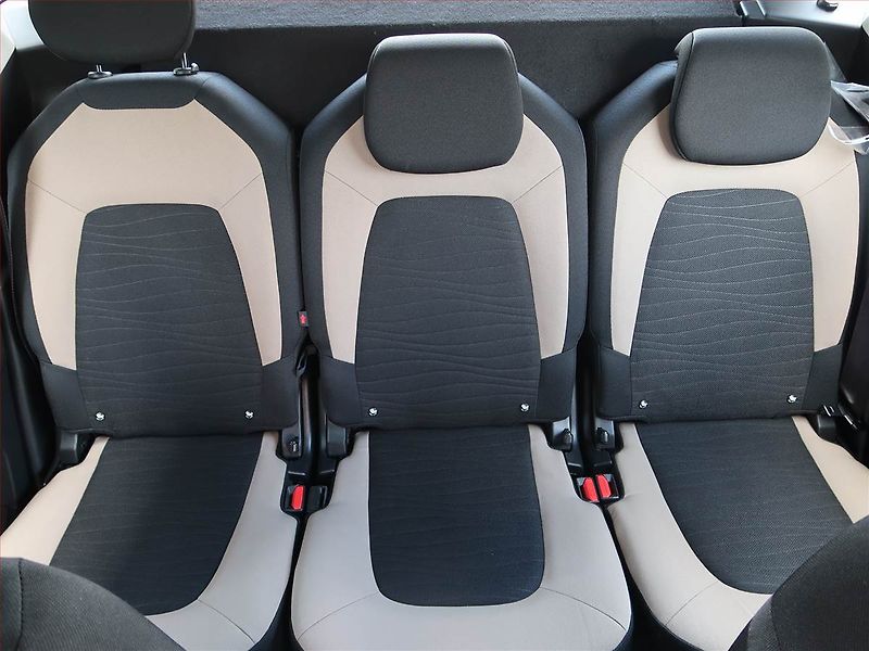 Citroën C4 Picasso (2014) Exclusive 1.6 i, Navi - fotka 10 z 17