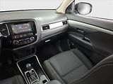 Mitsubishi Outlander (2017) 2.2 DI-D, 4X4, Automat - náhled 8